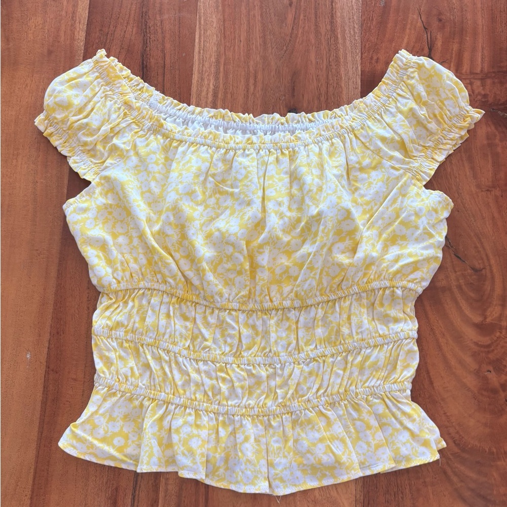Yellow Floral Off or On-Shoulder Top